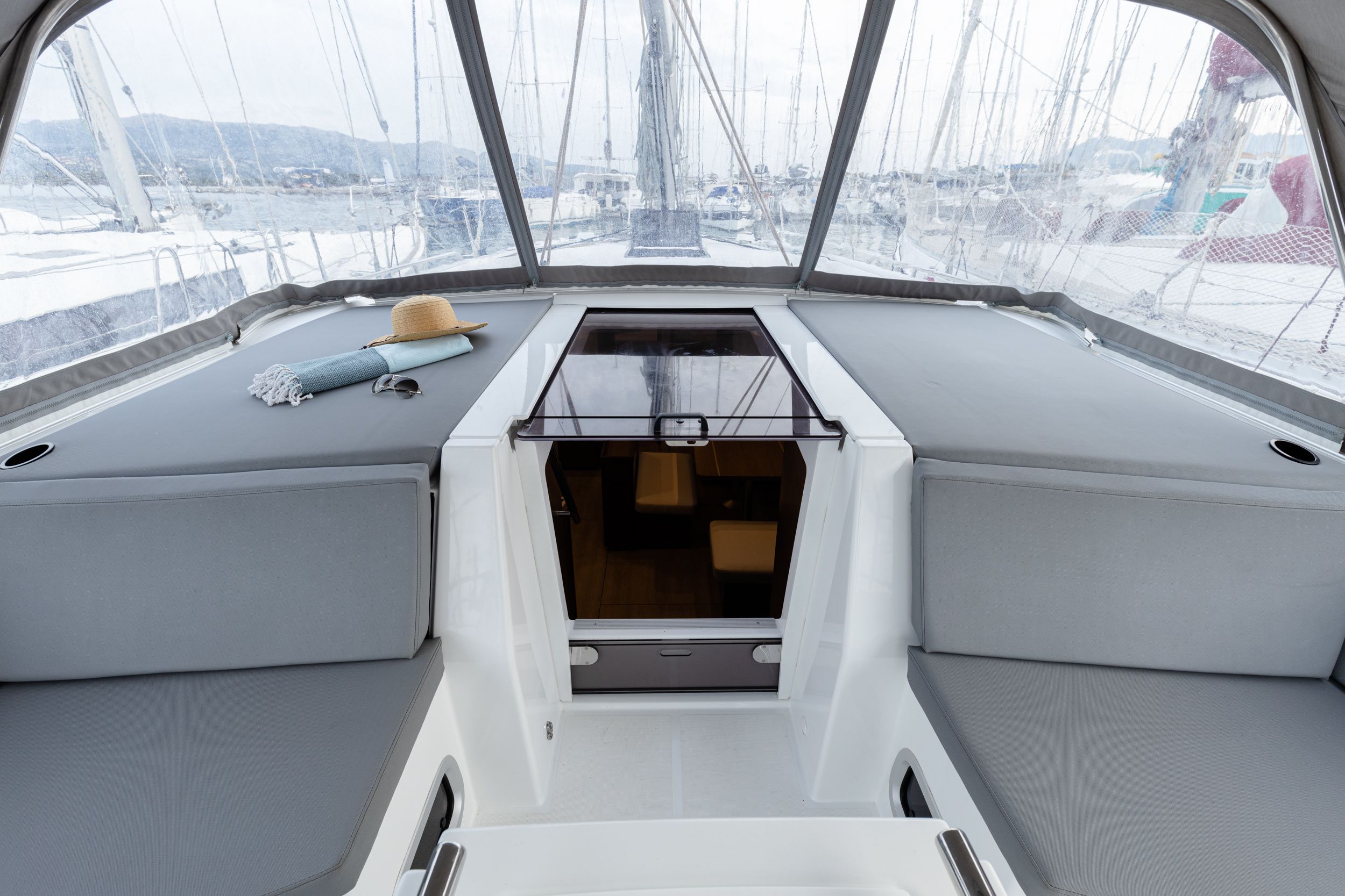 Beneteau Oceanis 46.1 | Vienna Princess