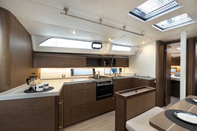 Beneteau Oceanis 46.1 | Vienna Princess