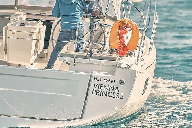 Beneteau Oceanis 46.1 | Vienna Princess