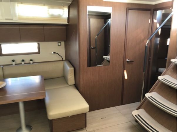 Beneteau Oceanis 51.1 | Bluescape 2