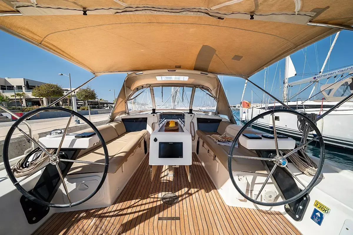 Dufour 390 | Artemis