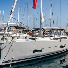 Dufour 390 | Artemis