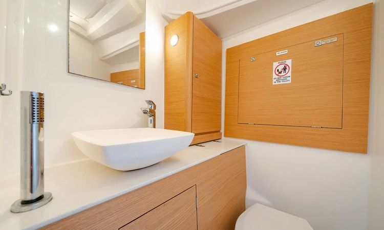 Dufour 390 | Artemis