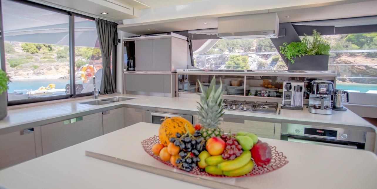Fountaine Pajot Alegria 67 | Christal Mio