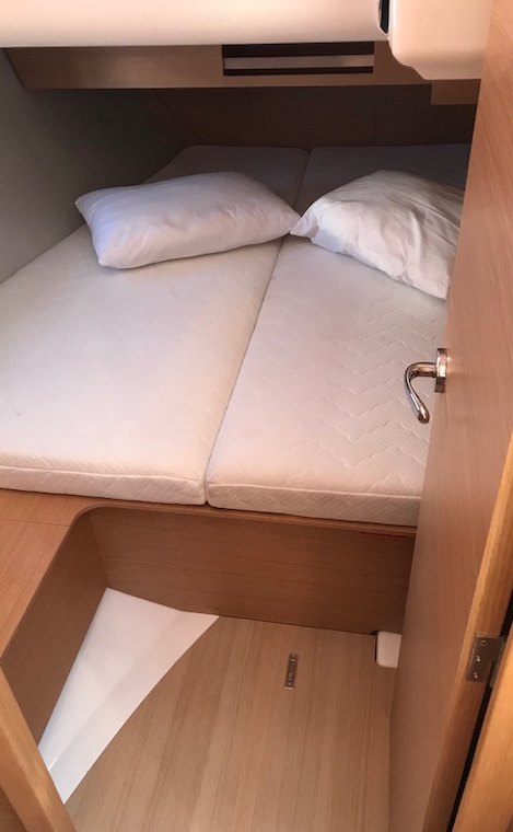 Dufour 390 | Easy Living