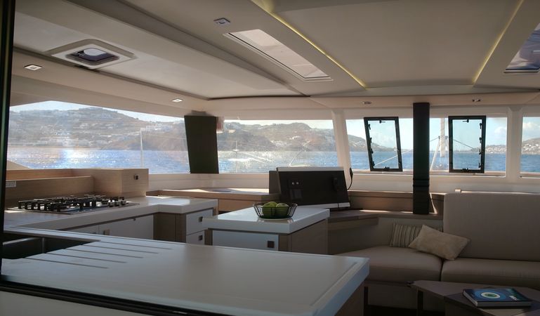 Fountaine Pajot Saona 47 | White Coral