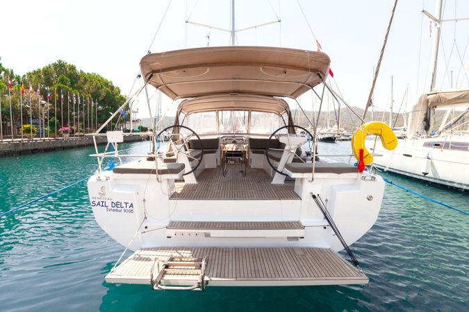 Beneteau Oceanis 46.1 | Sail Delta