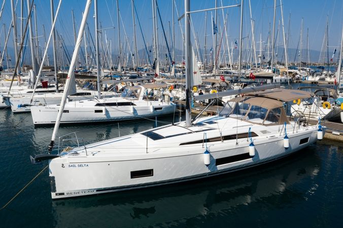 Beneteau Oceanis 46.1 | Sail Delta