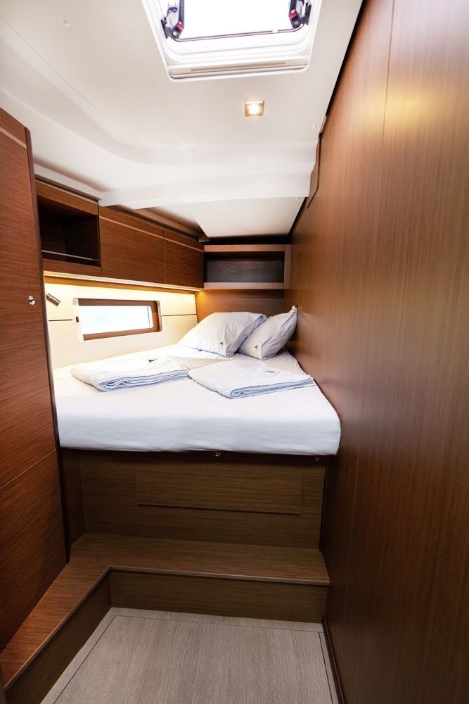 Beneteau Oceanis 46.1 | Sail Delta