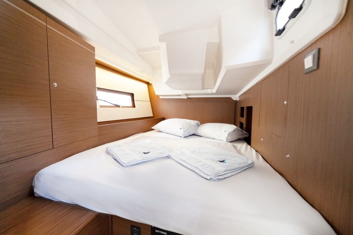 Beneteau Oceanis 46.1 | Sail Delta