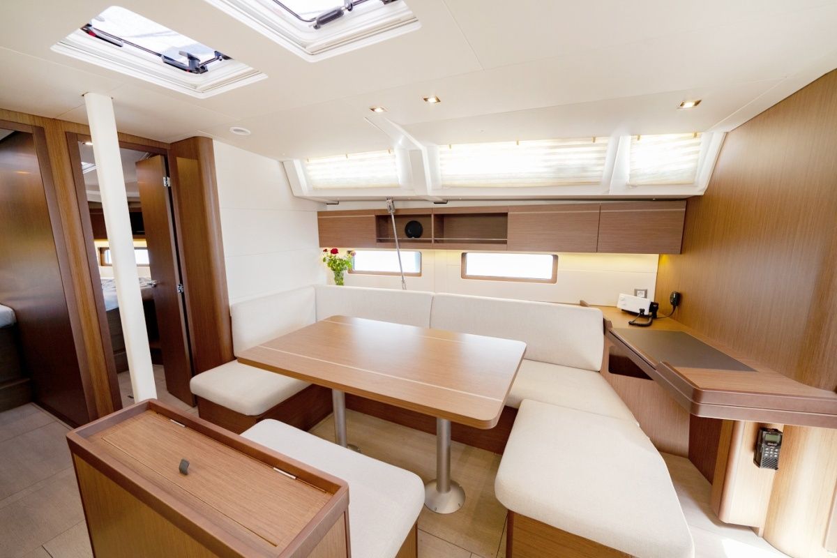 Beneteau Oceanis 46.1 | Sail Delta