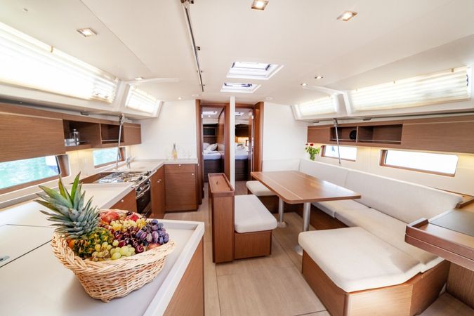 Beneteau Oceanis 46.1 | Sail Delta