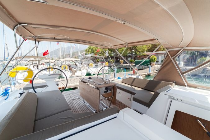 Beneteau Oceanis 46.1 | Sail Delta