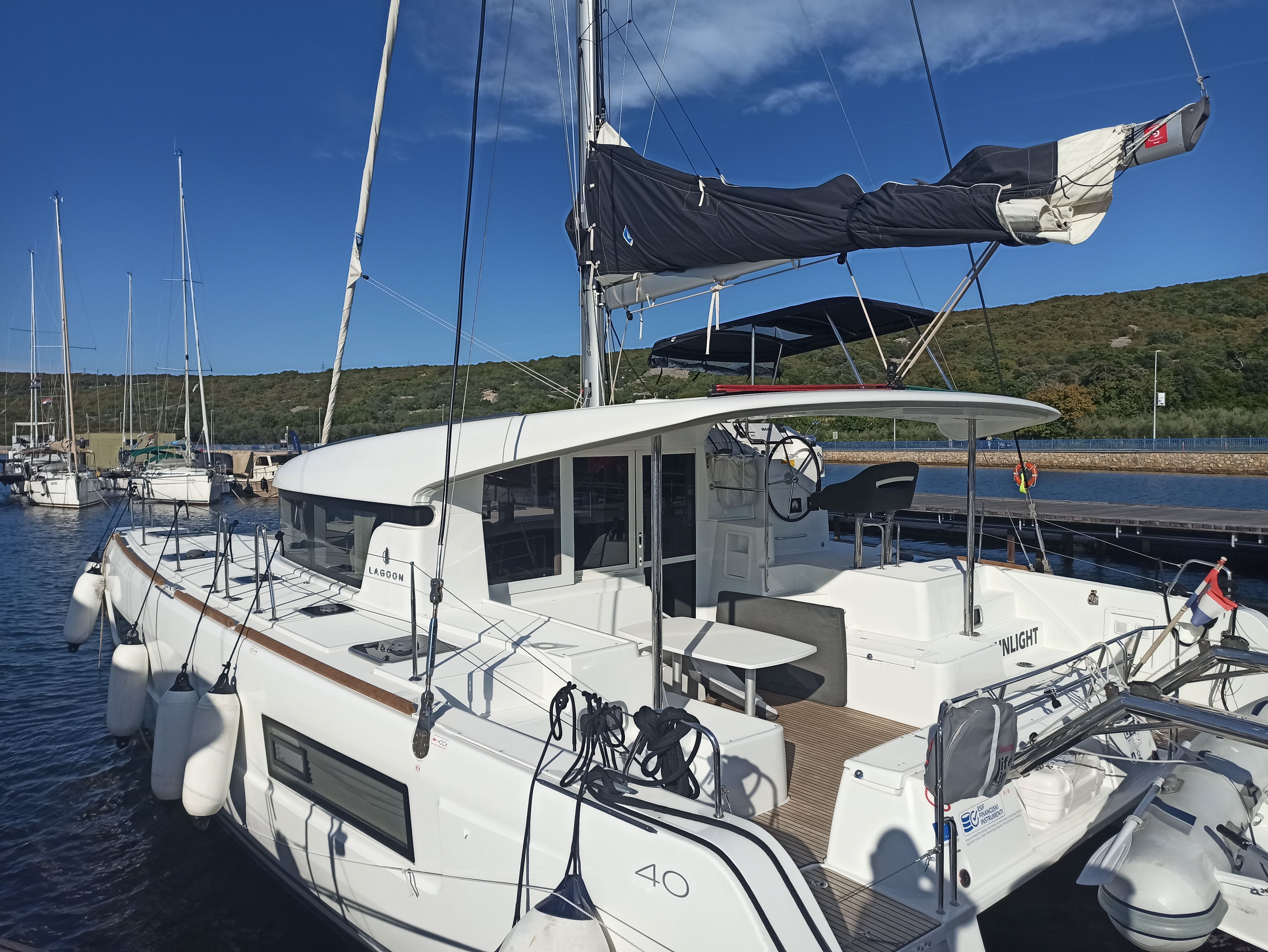 Lagoon 40 | Sunlight