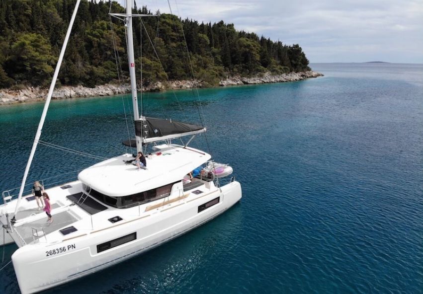 Lagoon 40 | Sunlight