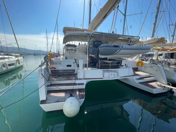 Lagoon 42 | Art Of Liberty