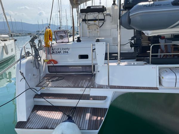 Lagoon 42 | Art Of Liberty