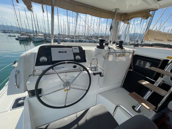 Lagoon 42 | Art Of Liberty