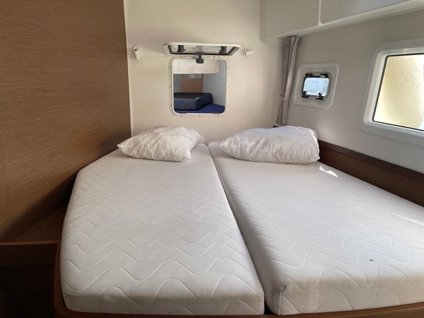 Lagoon 42 | Art Of Liberty