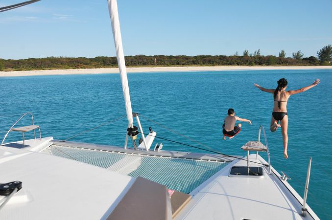 Fountaine Pajot Lucia 40 | Happy Hour