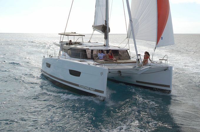 Fountaine Pajot Lucia 40 | Happy Hour
