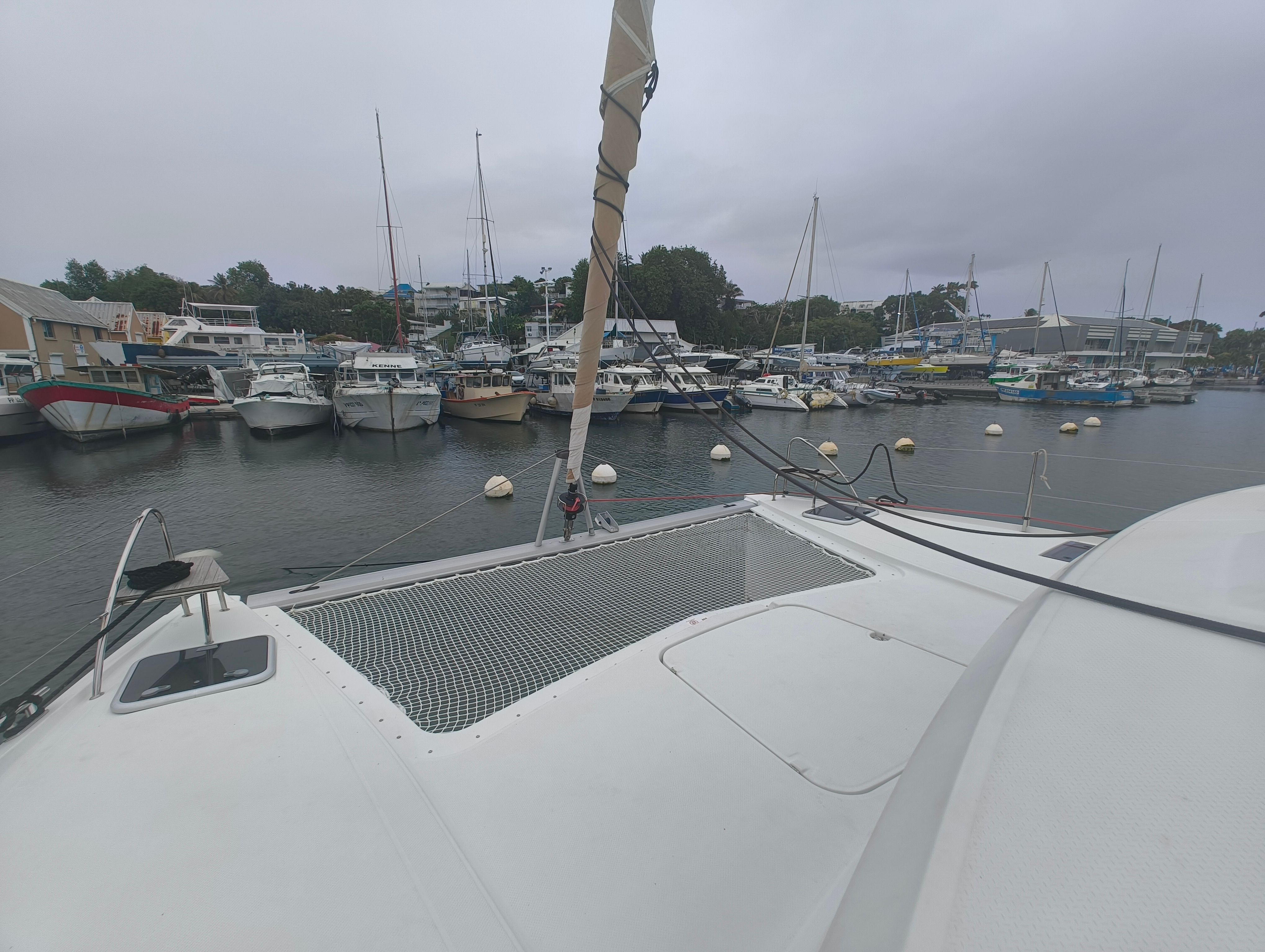 Fountaine Pajot Lucia 40 | Happy Hour