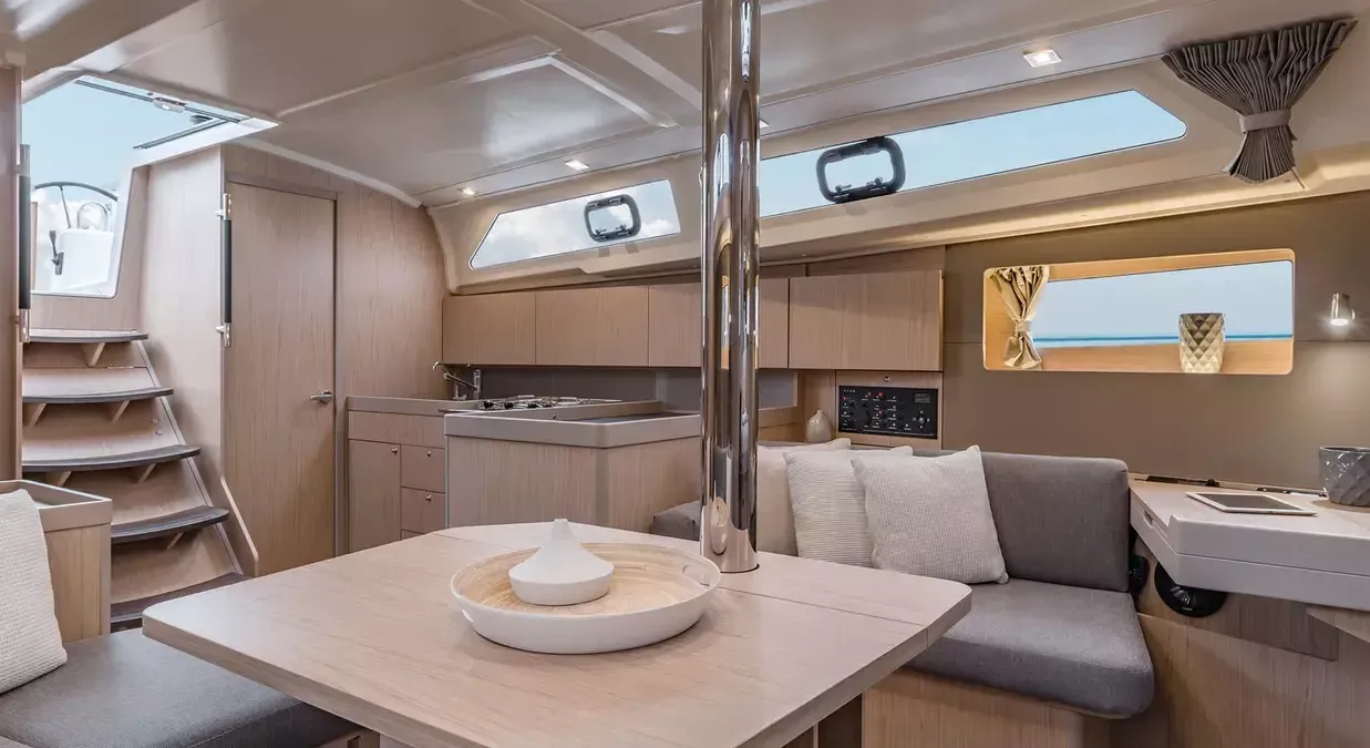 Beneteau Oceanis 41.1 | Diamanti 2