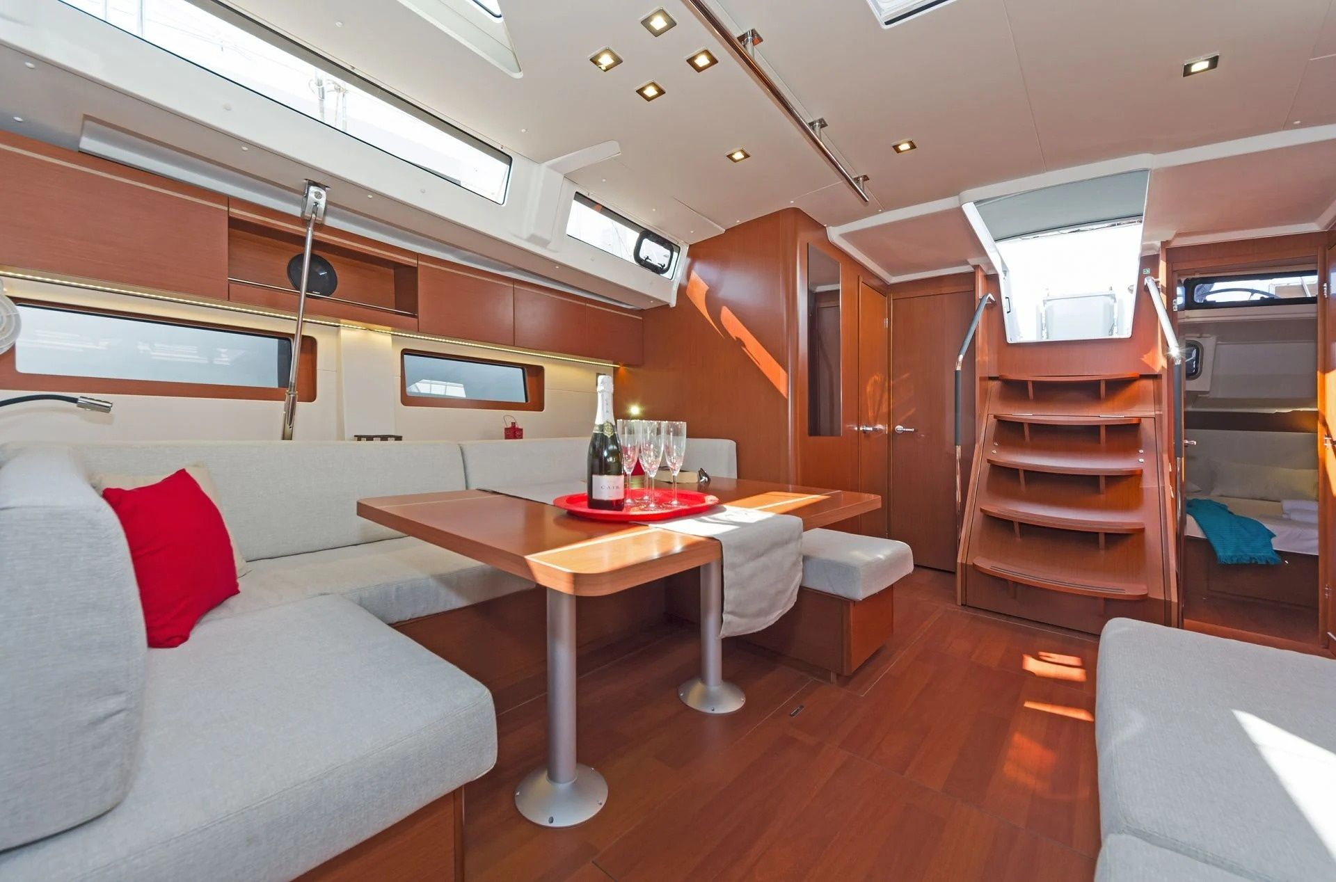 Beneteau Oceanis 51.1 | Freyja