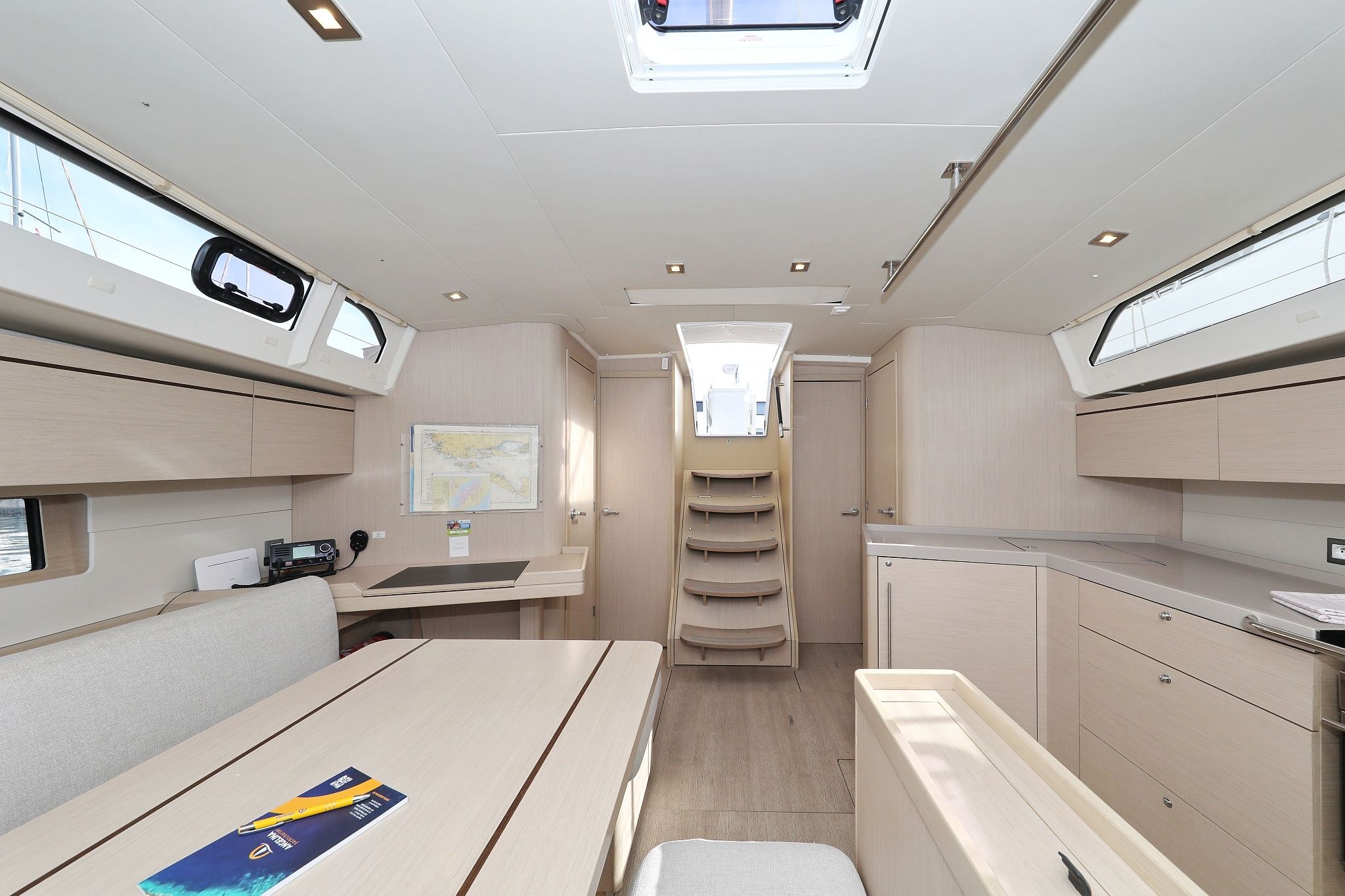 Beneteau Oceanis 46.1 | Air 2