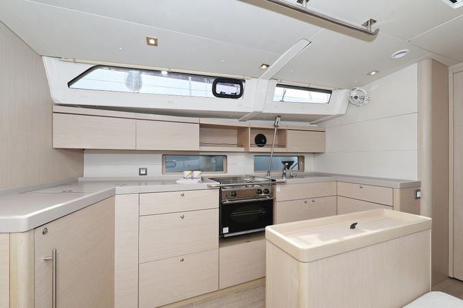 Beneteau Oceanis 46.1 | Air 2