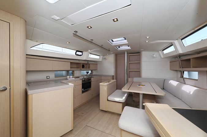 Beneteau Oceanis 46.1 | Air 2
