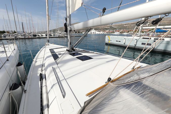 Beneteau Oceanis 46.1 | Air 2