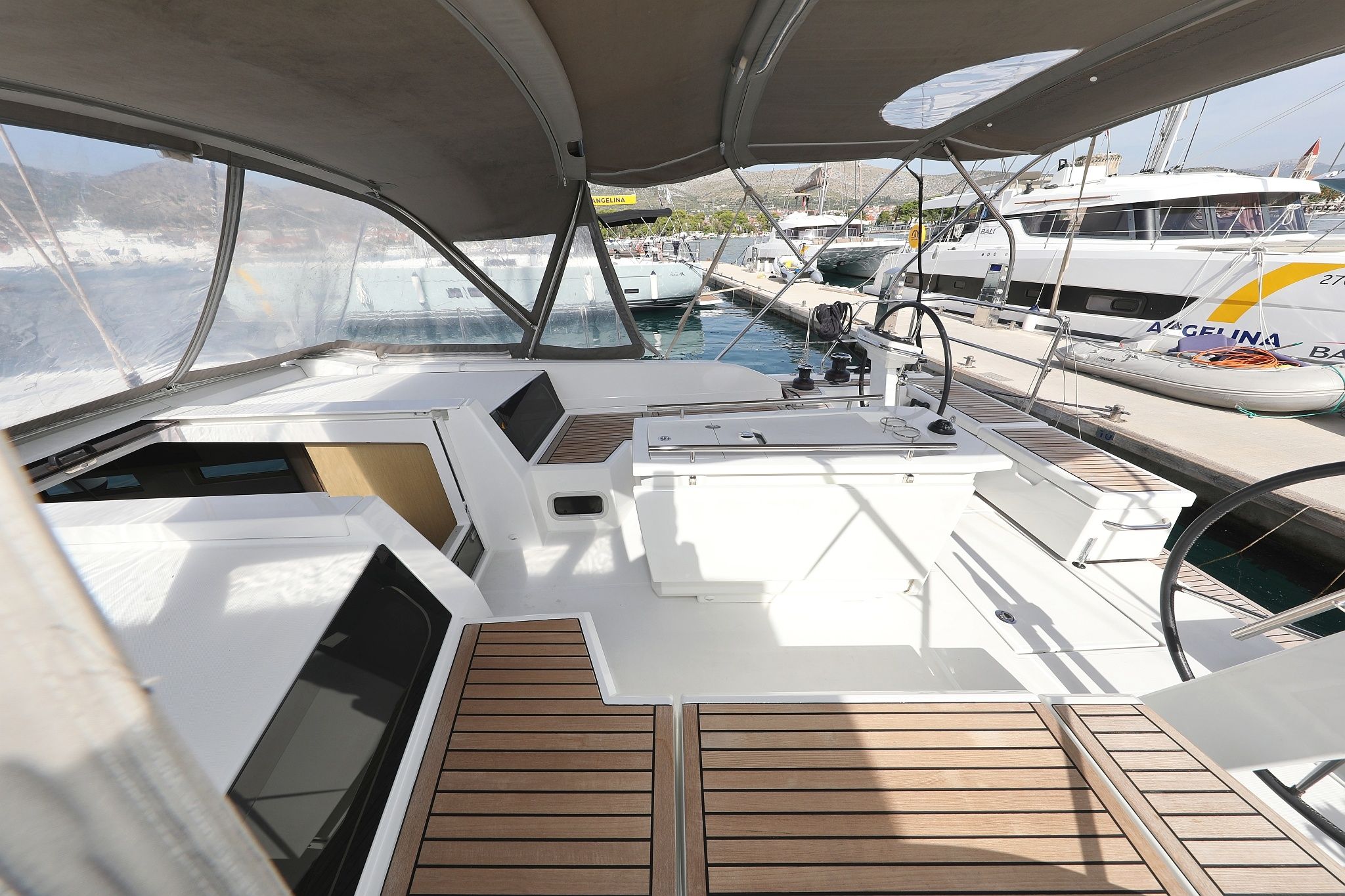 Beneteau Oceanis 46.1 | Air 2