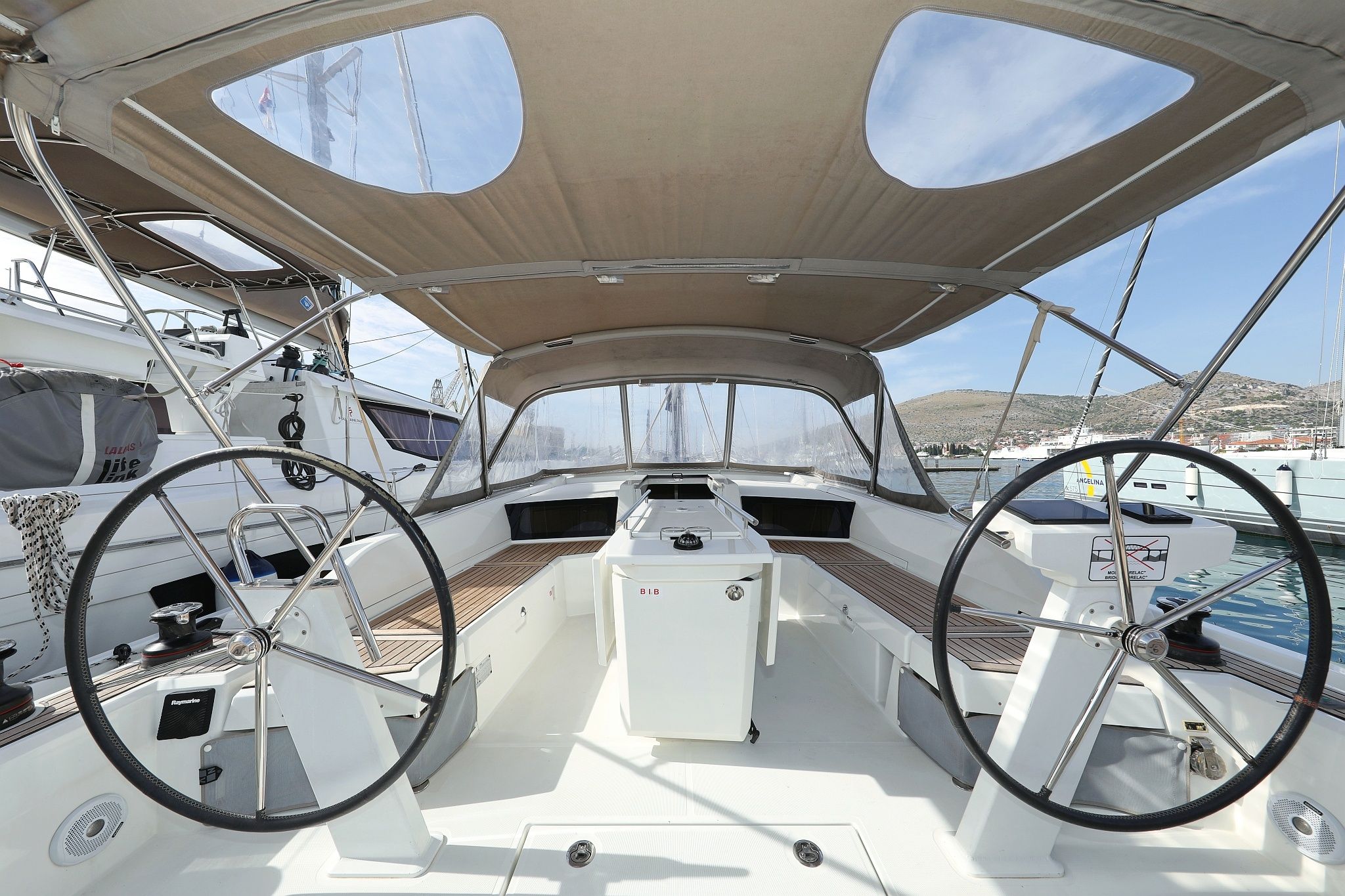 Beneteau Oceanis 46.1 | Air 2