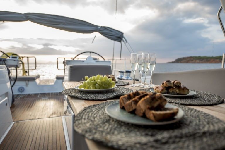 Jeanneau 64 | Life time