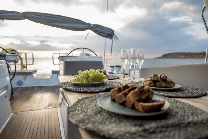 Jeanneau 64 | Life time