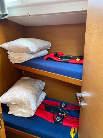 Jeanneau Sun Odyssey 519 | Pacharan