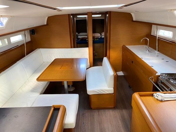 Jeanneau Sun Odyssey 519 | Pacharan