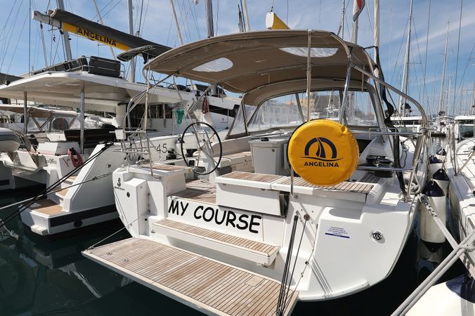 Beneteau Oceanis 46.1 | My Course