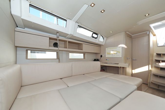 Beneteau Oceanis 46.1 | Auf Kurs