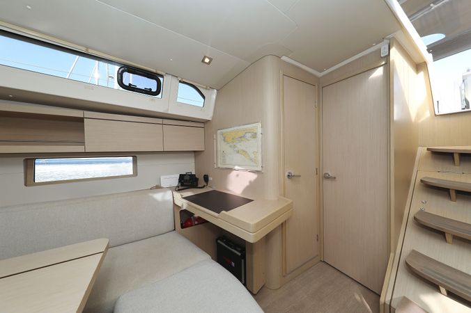 Beneteau Oceanis 46.1 | Saturn