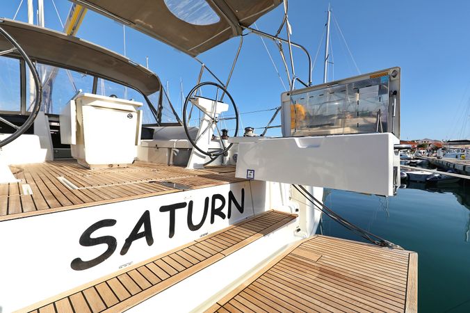 Beneteau Oceanis 46.1 | Saturn