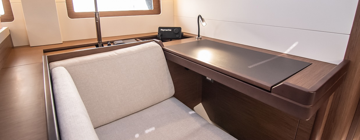 Beneteau Oceanis 51.1 | Theodora