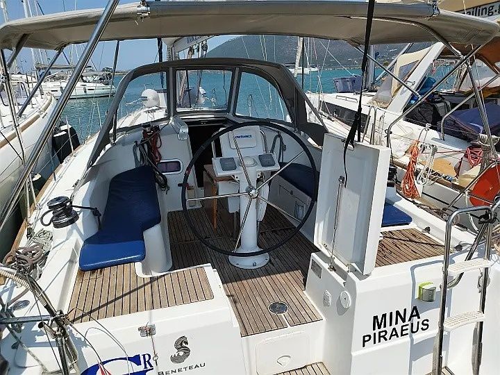 Beneteau Oceanis 37 | Mina