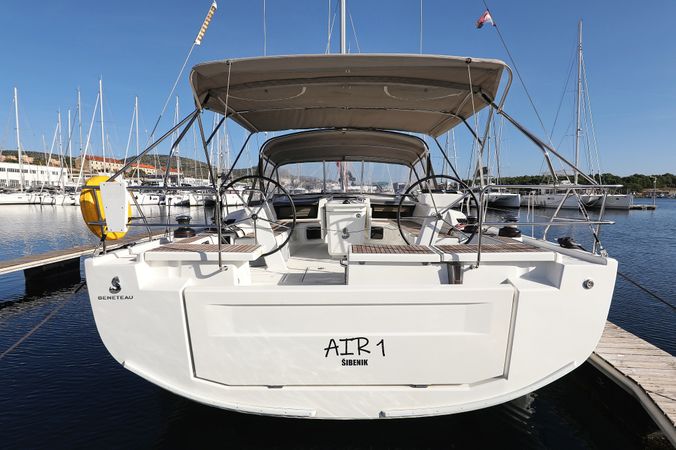 Beneteau Oceanis 51 | Air 1