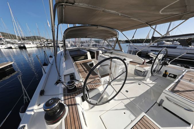 Beneteau Oceanis 51 | Air 1