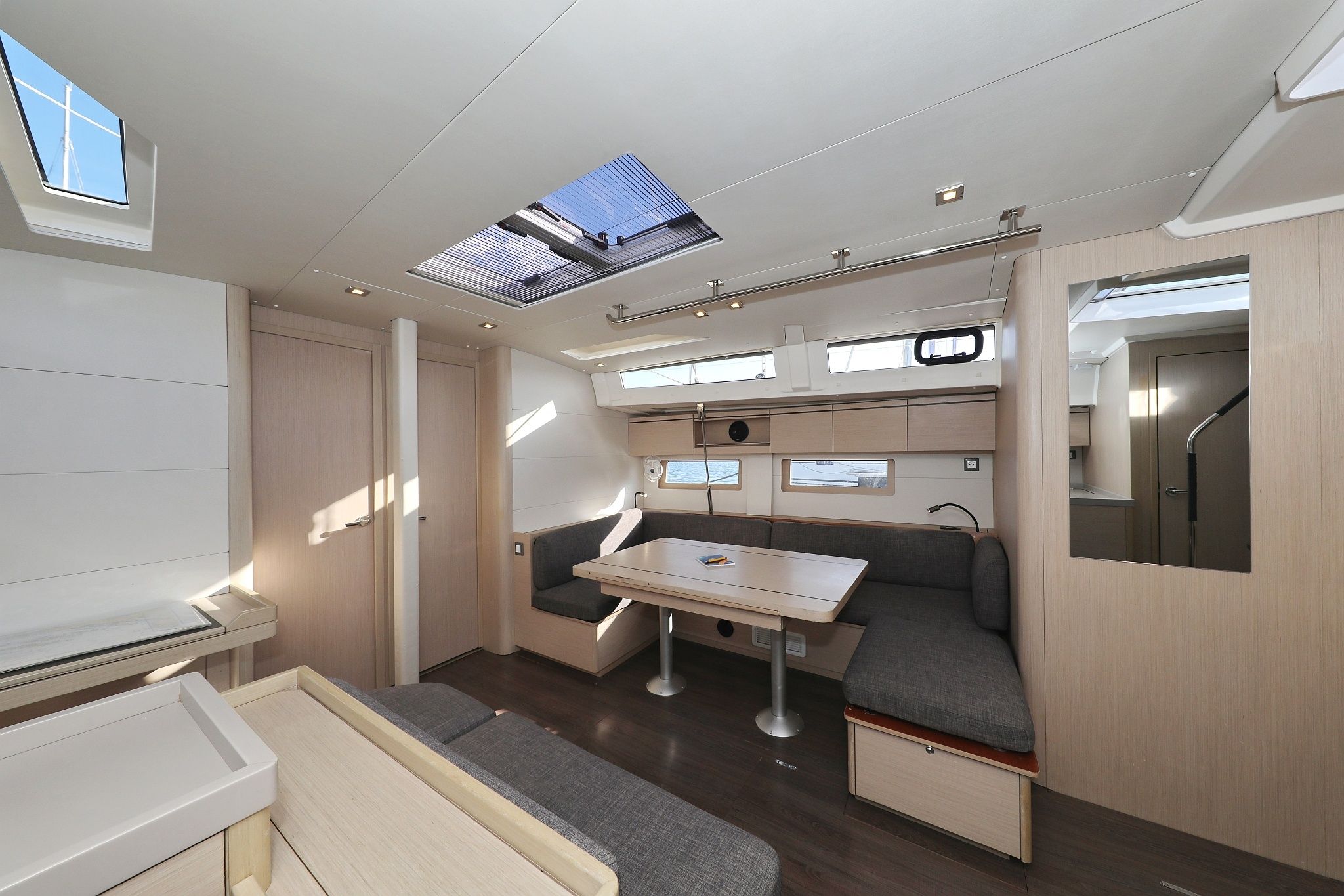 Beneteau Oceanis 51 | Air 1
