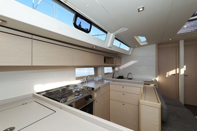 Beneteau Oceanis 51 | Air 1