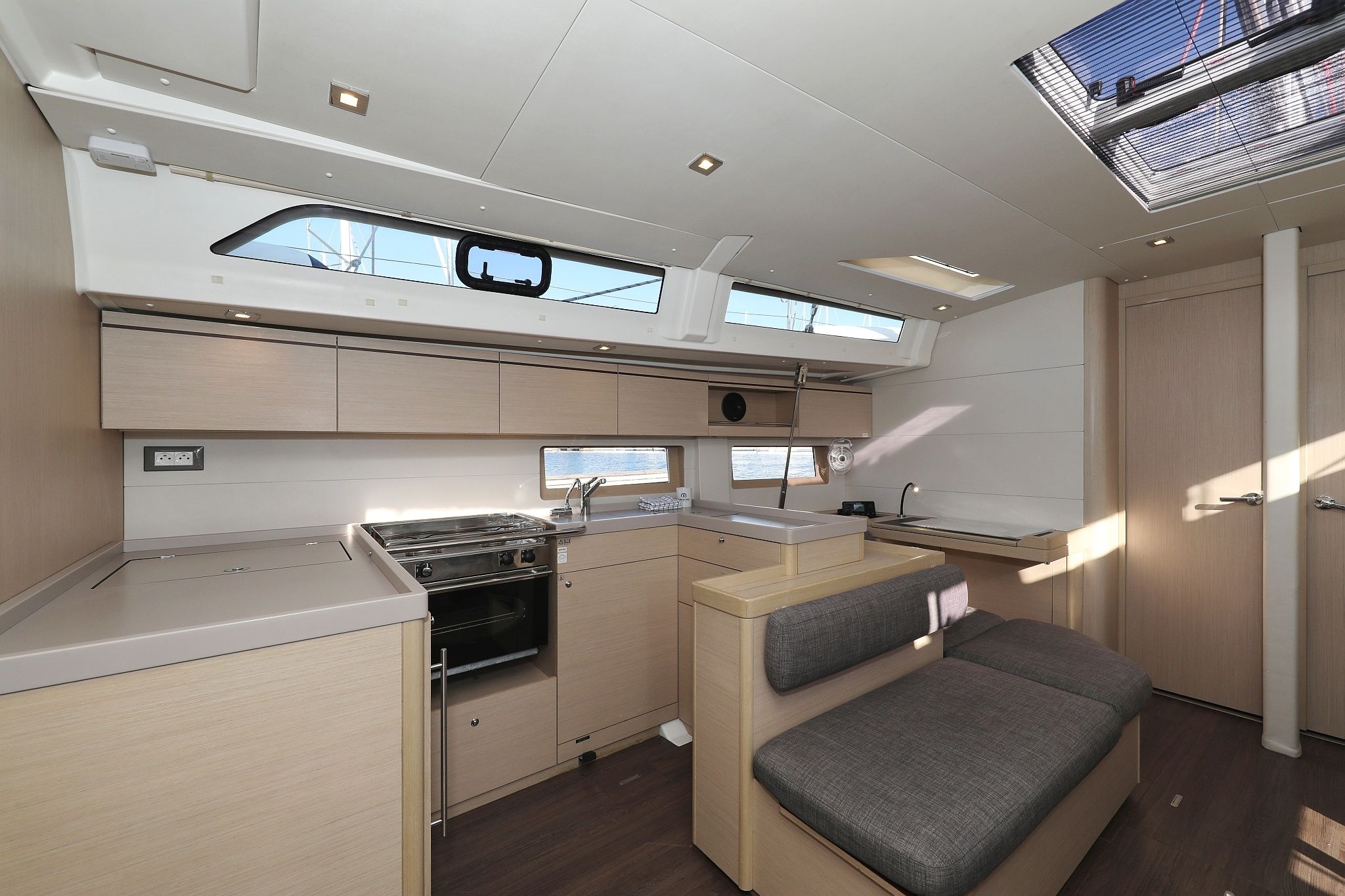 Beneteau Oceanis 51 | Air 1