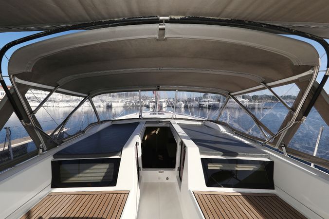 Beneteau Oceanis 51 | Air 1